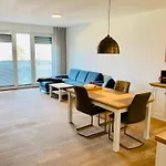 Duhner Allee 10, Litfass 17