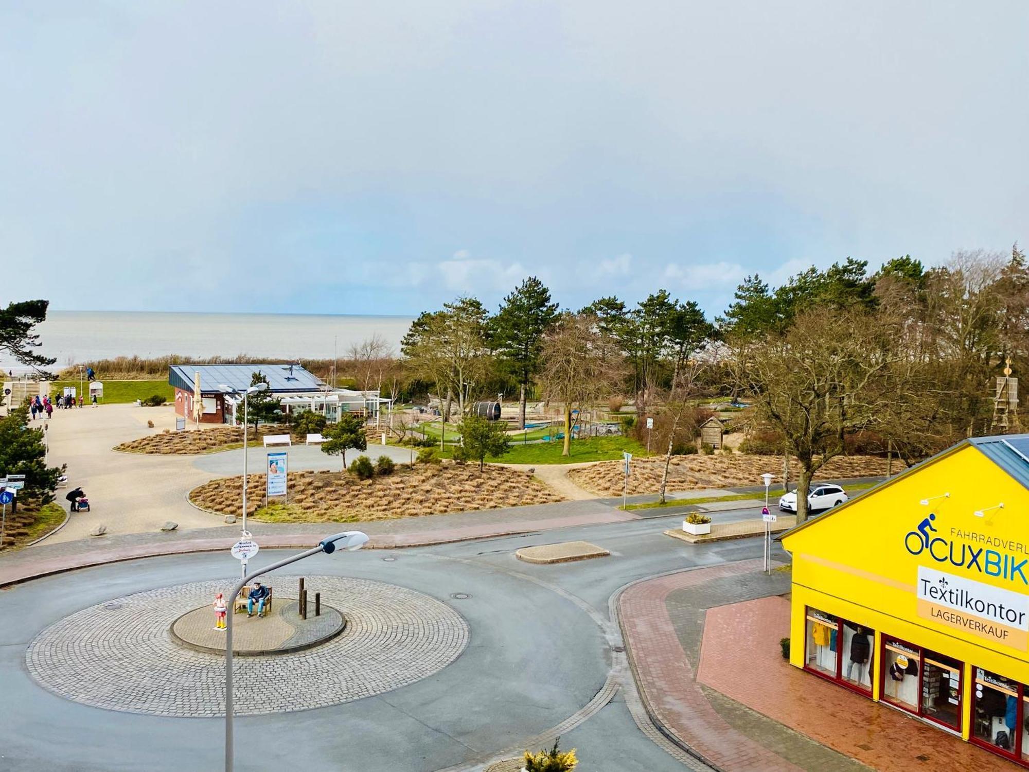 Duhner Allee 10, Litfass 17 Cuxhaven
